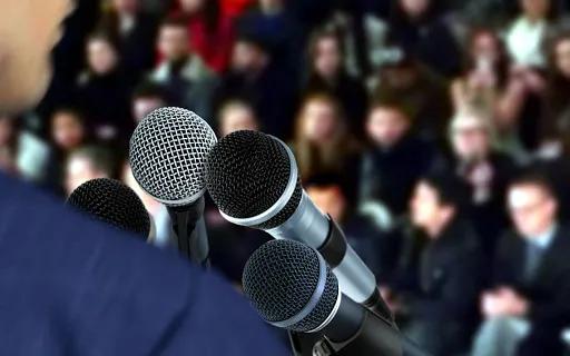18 تکنیک برای سخنرانی بهتر و بهبود توانایی پرزنت کردن در جمع